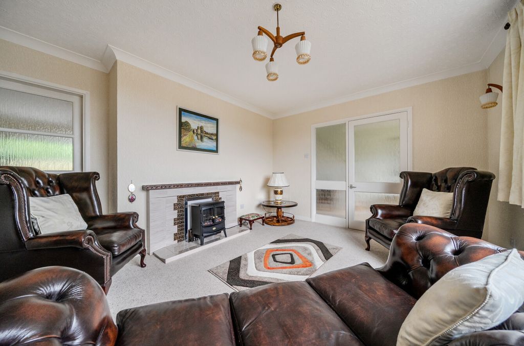 Property photo 3 of 22 1343579-19-68B58A...
