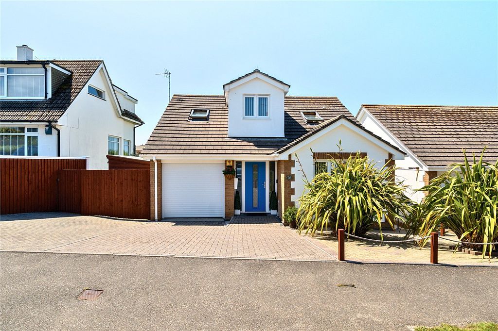 Property photo 3 of 22 Picture No. 20