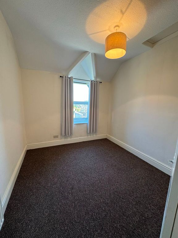 Additional image 4 of 3 bed flat to rentBron Trefor, Y Maes, Criccieth LL52