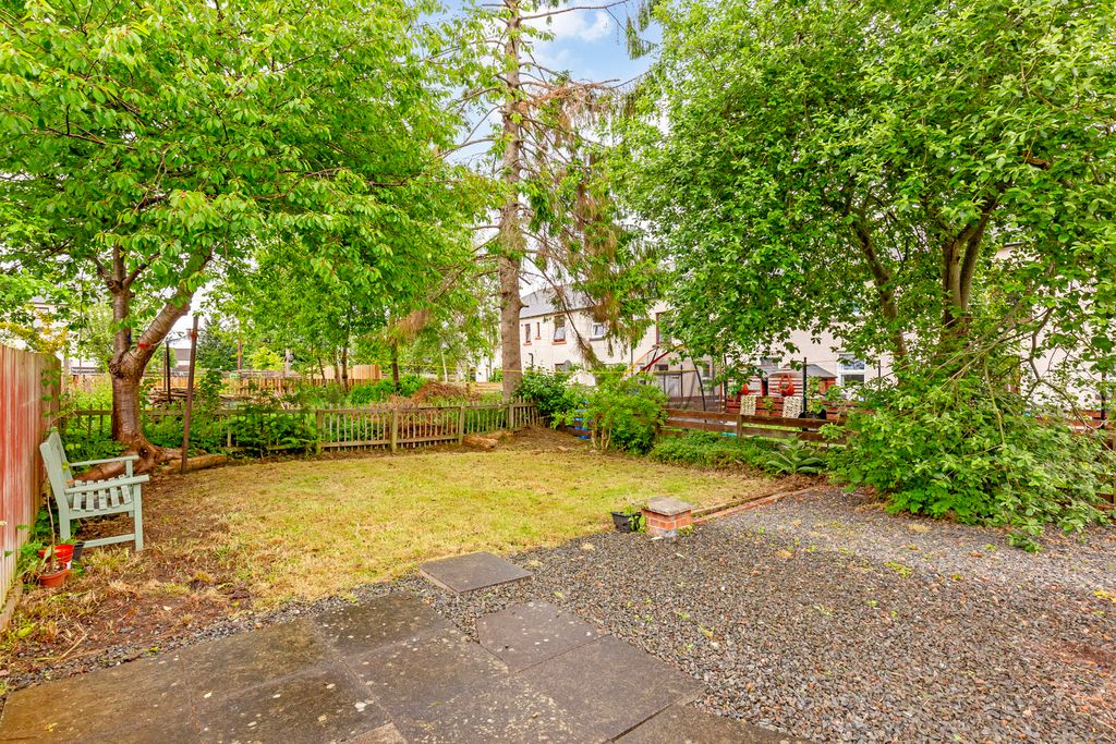 Additional image 15 of 1 bed flat for sale12 George Place, Peebles EH45