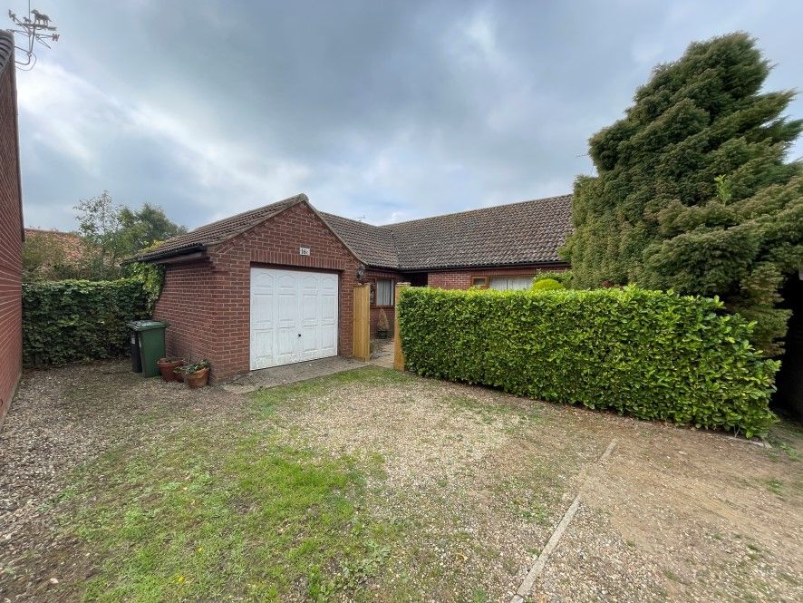 Property photo 2 of 24