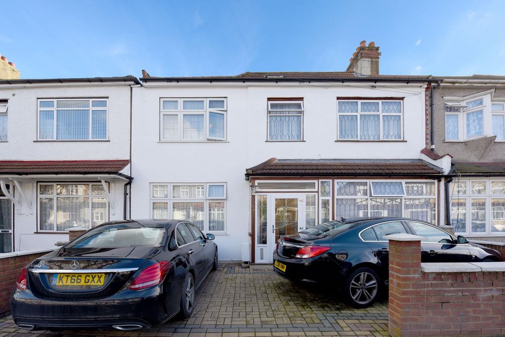 Property photo 1 of 45