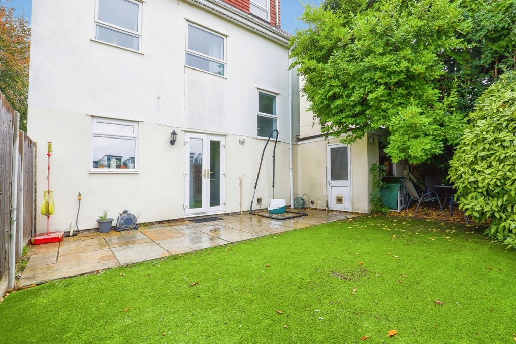 Property photo 2 of 17 Pbox-Img.Jpg