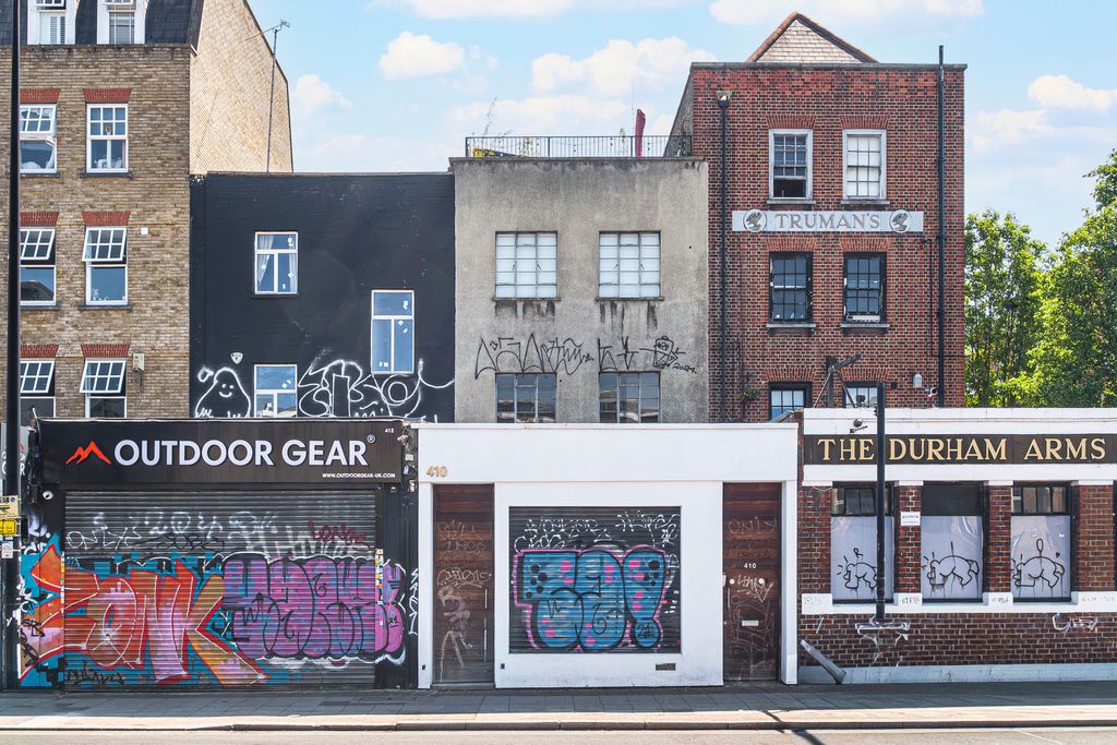 Property photo 2 of 12 410-Hackney-Road-1 (1).Jpg
