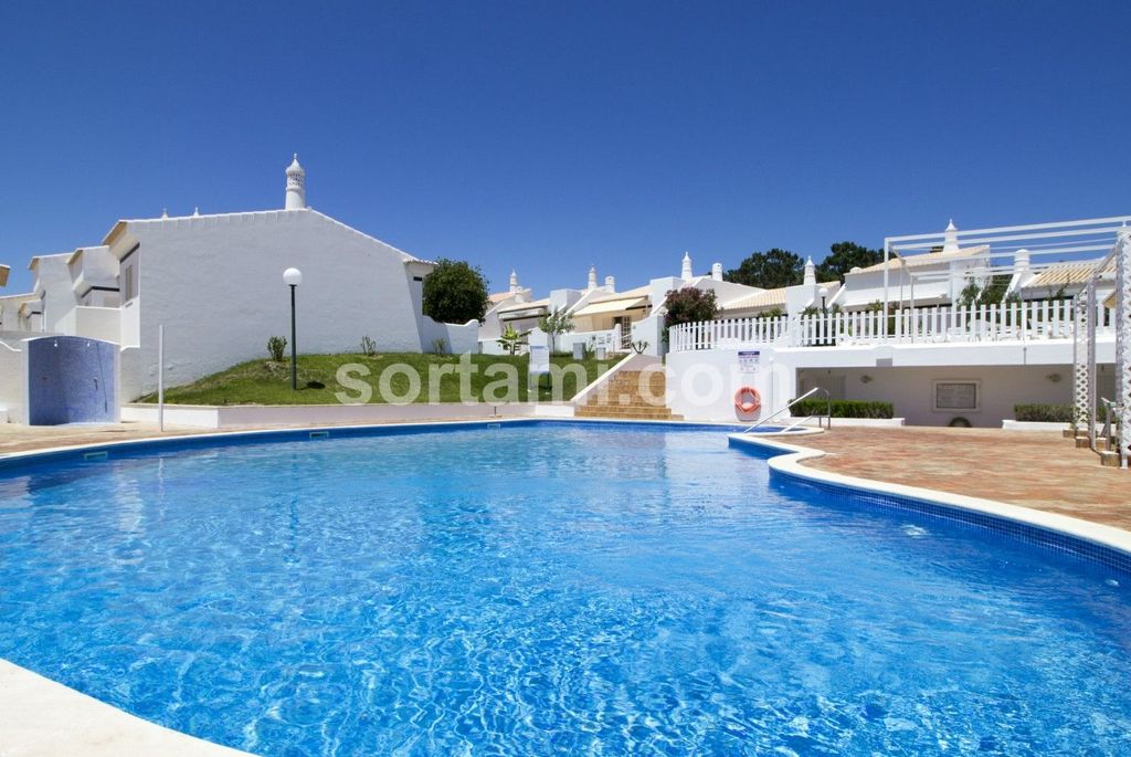 Property photo 1 of 29