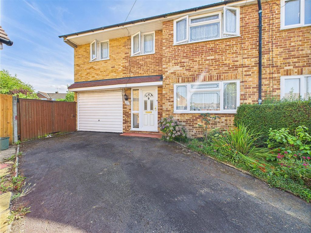 Property photo 1 of 24