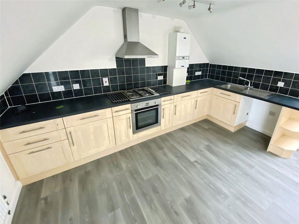 Property photo 2 of 8 Picture No. 02