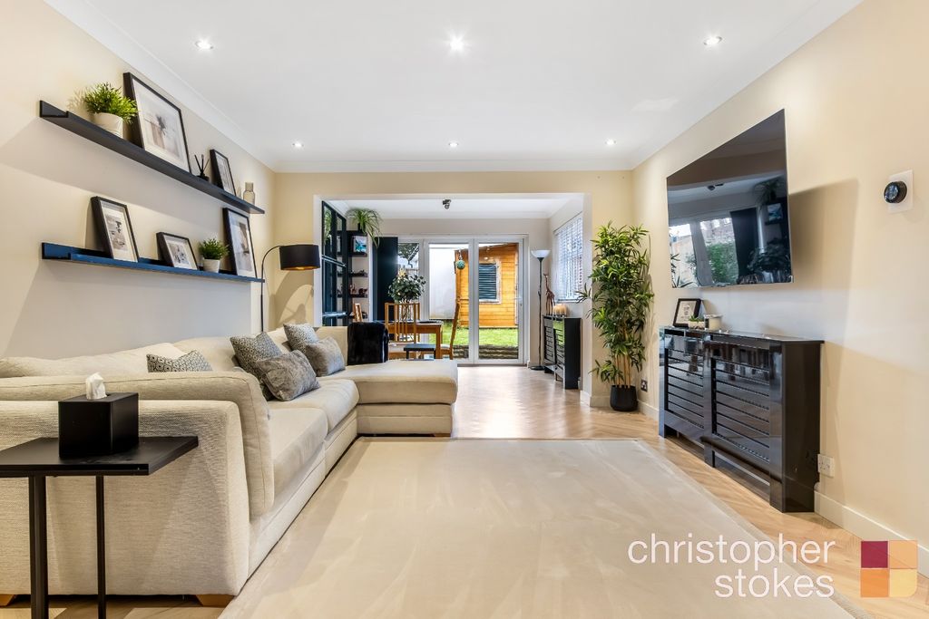 Property photo 2 of 21 4834474