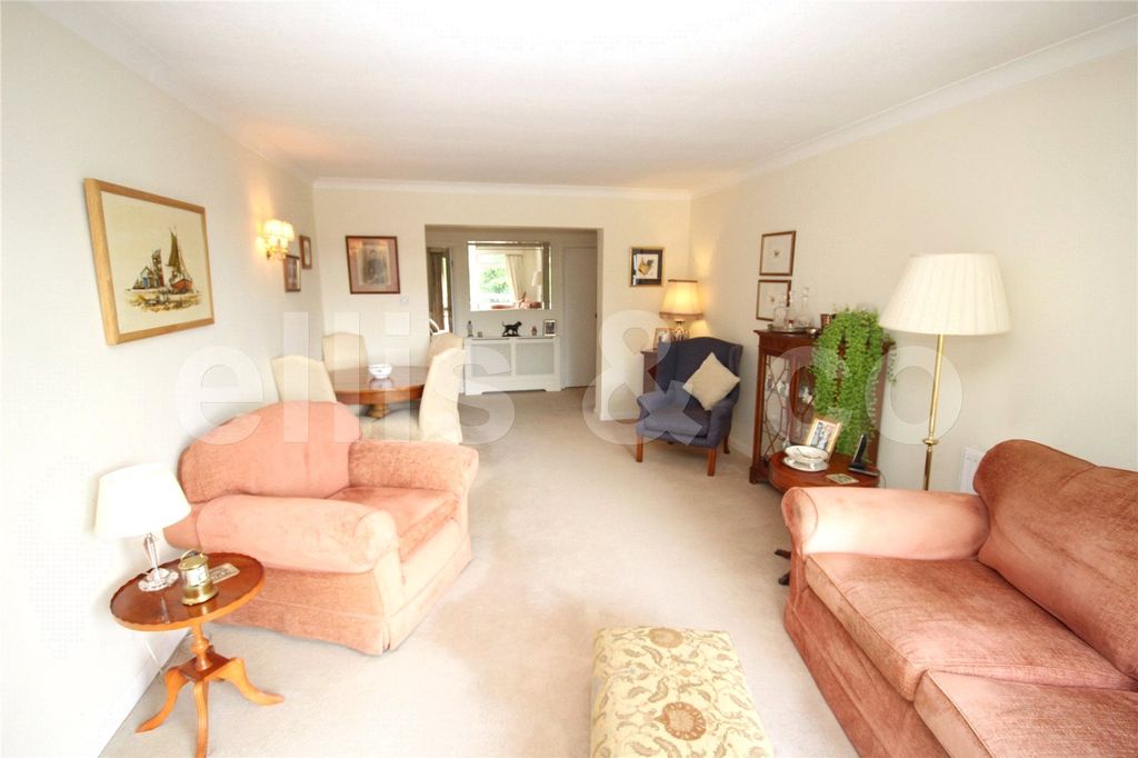 Property photo 2 of 13 Picture No. 04