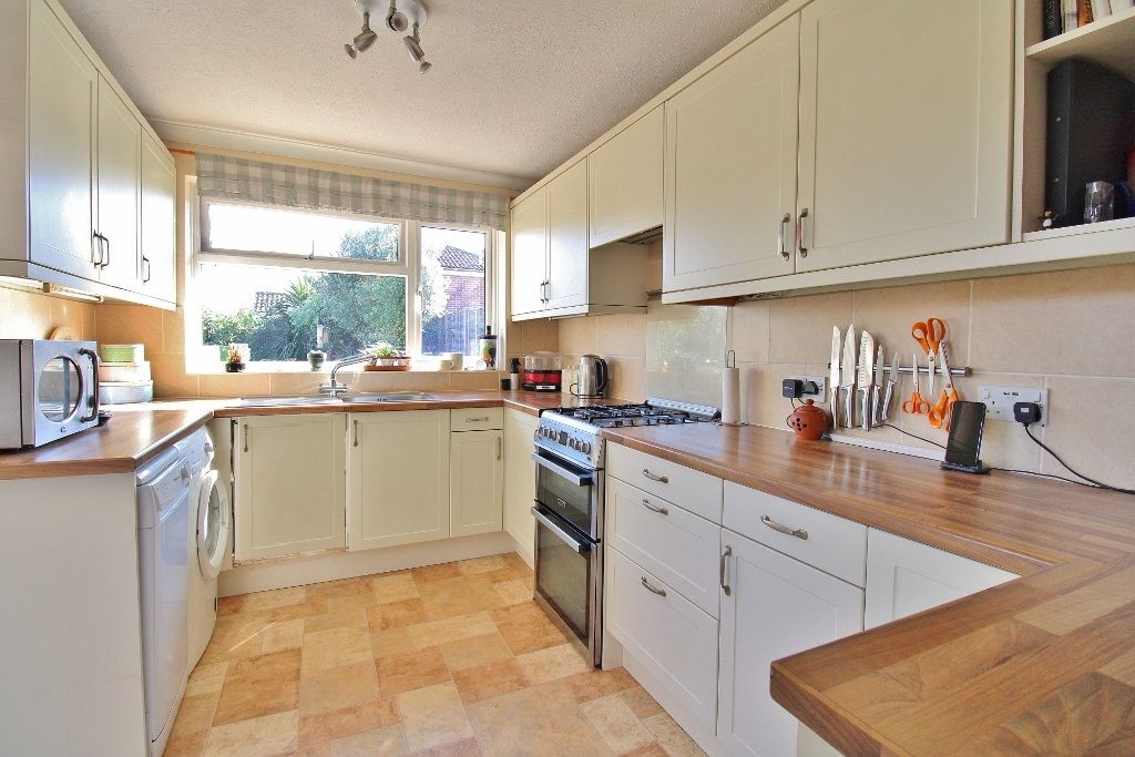 Property photo 3 of 29