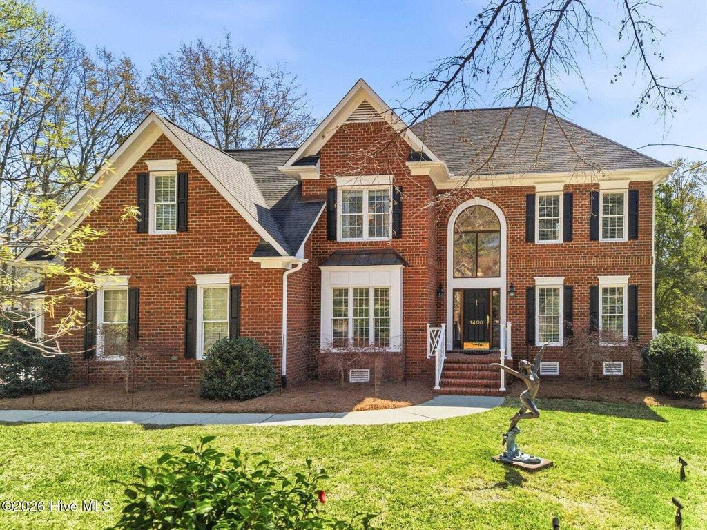 Property photo 1 of 31