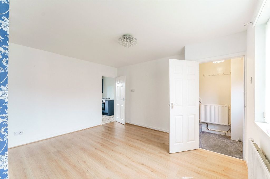 Property photo 3 of 31 Picture No. 08