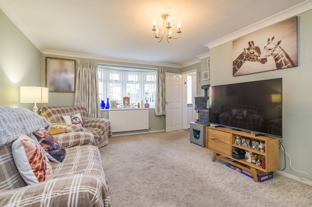 Property photo 3 of 22