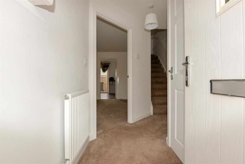 Property photo 2 of 17 Hall 1.Jpg