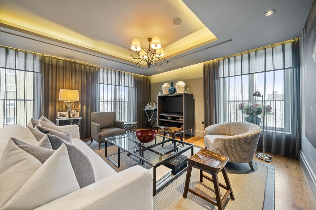 Property photo 2 of 14 Image