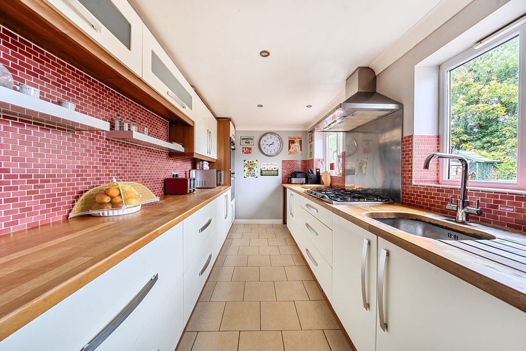 Property photo 3 of 17 1538747 (17)