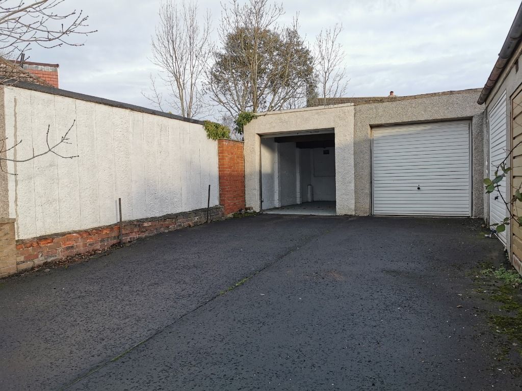 Property photo 3 of 7 Photo 3