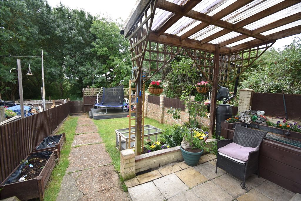 Property photo 2 of 17 Picture 2