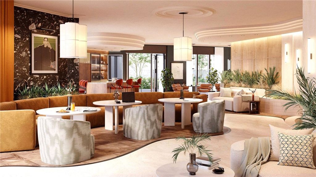 Property photo 3 of 10 Residents Lounge