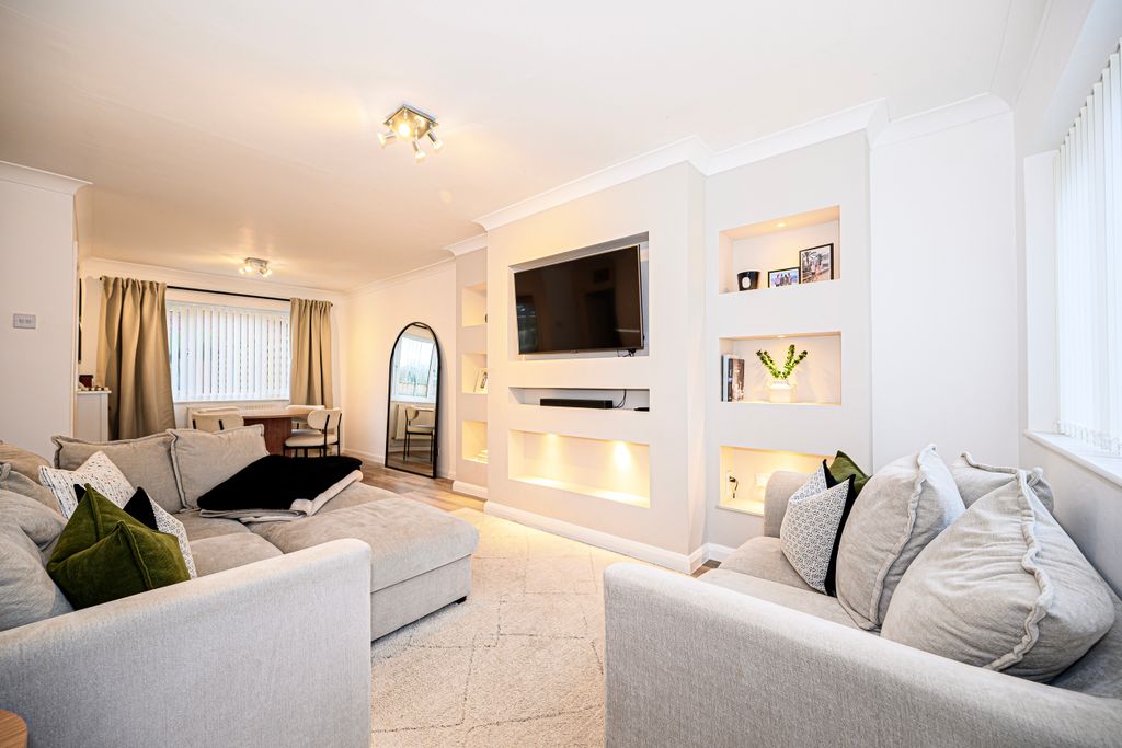 Property photo 2 of 12 _Dsc2139 (1)