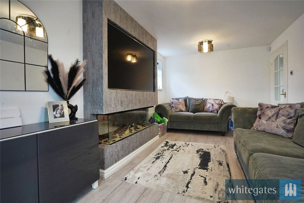 Property photo 3 of 28 Picture No. 69