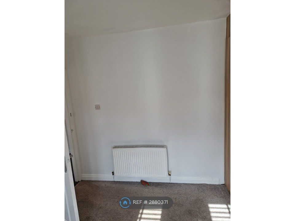 Property photo 1 of 27