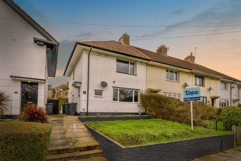 Property photo 1 of 28 1