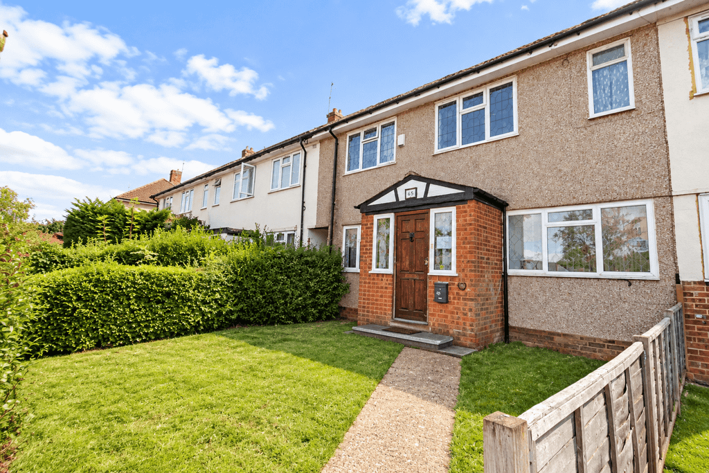 Property photo 1 of 11 Farm Avenue, Wembley, Middlesex Ha0 4Ux