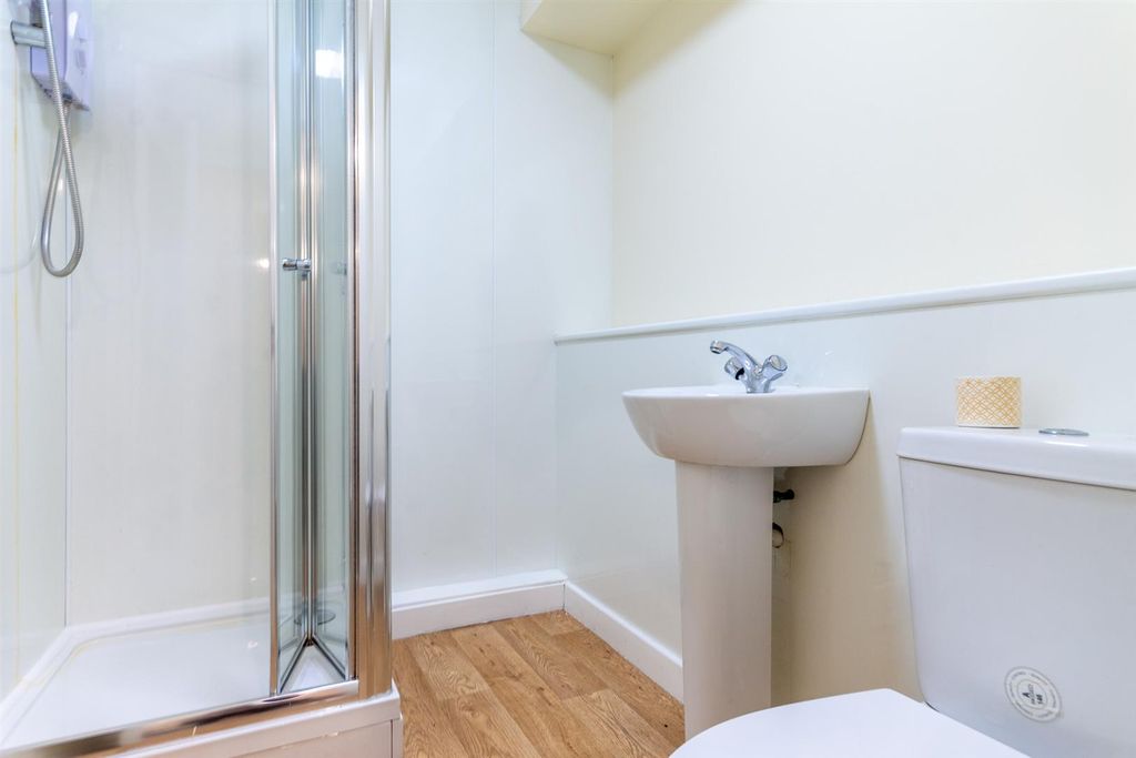 Property photo 3 of 4 Img_9613-Hdr.Jpg