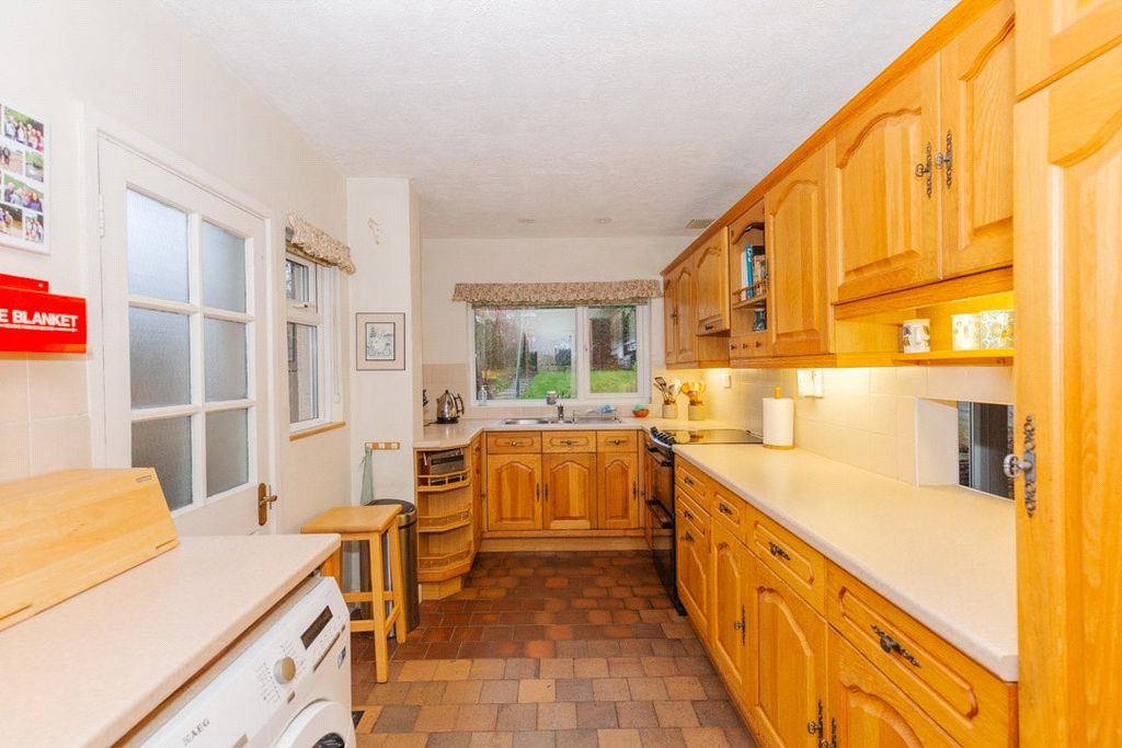 Property photo 3 of 21 Picture No. 06