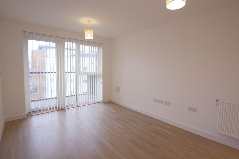 Property photo 3 of 12 Photo 13