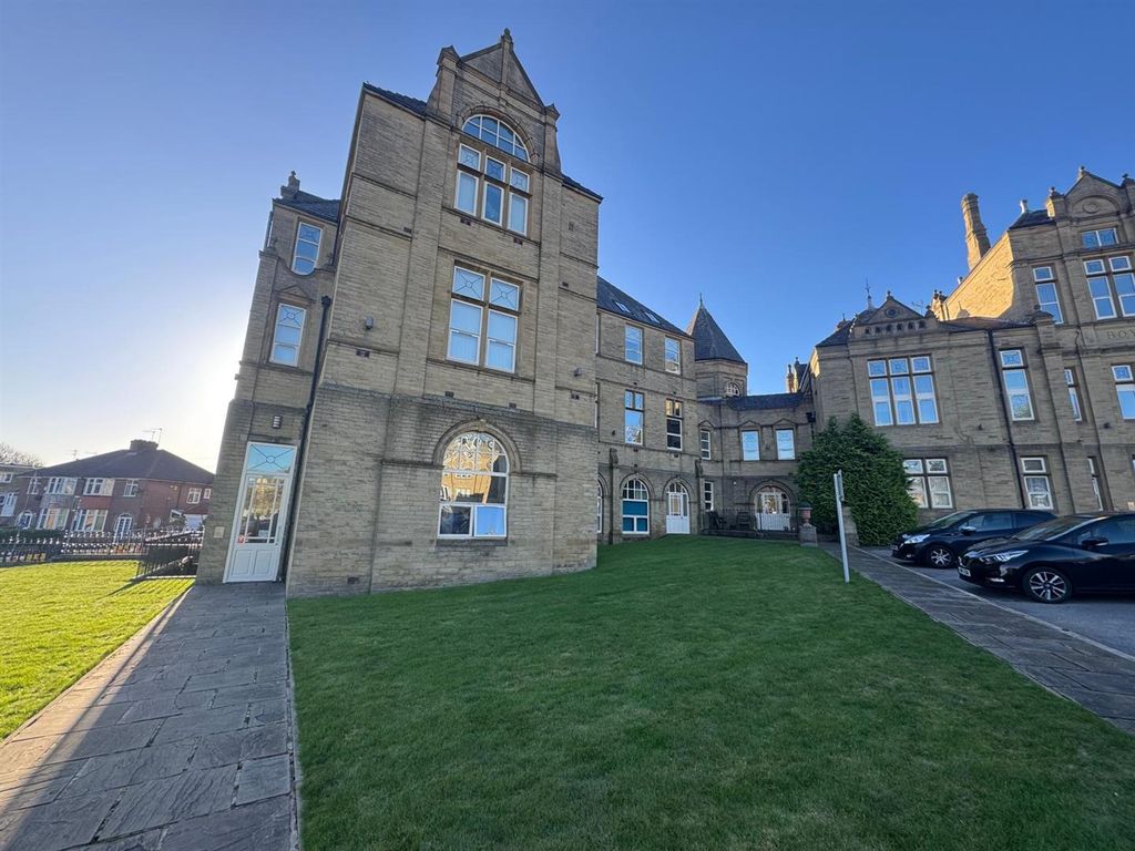 Property photo 1 of 16 Front .Jpeg