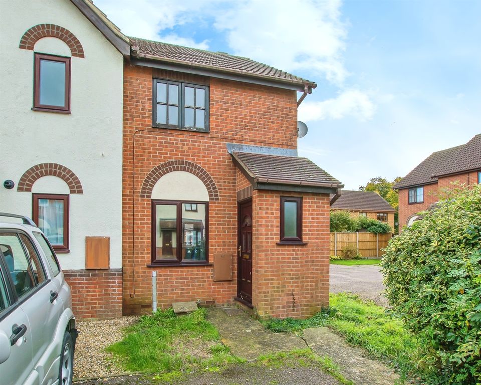 Property photo 1 of 17