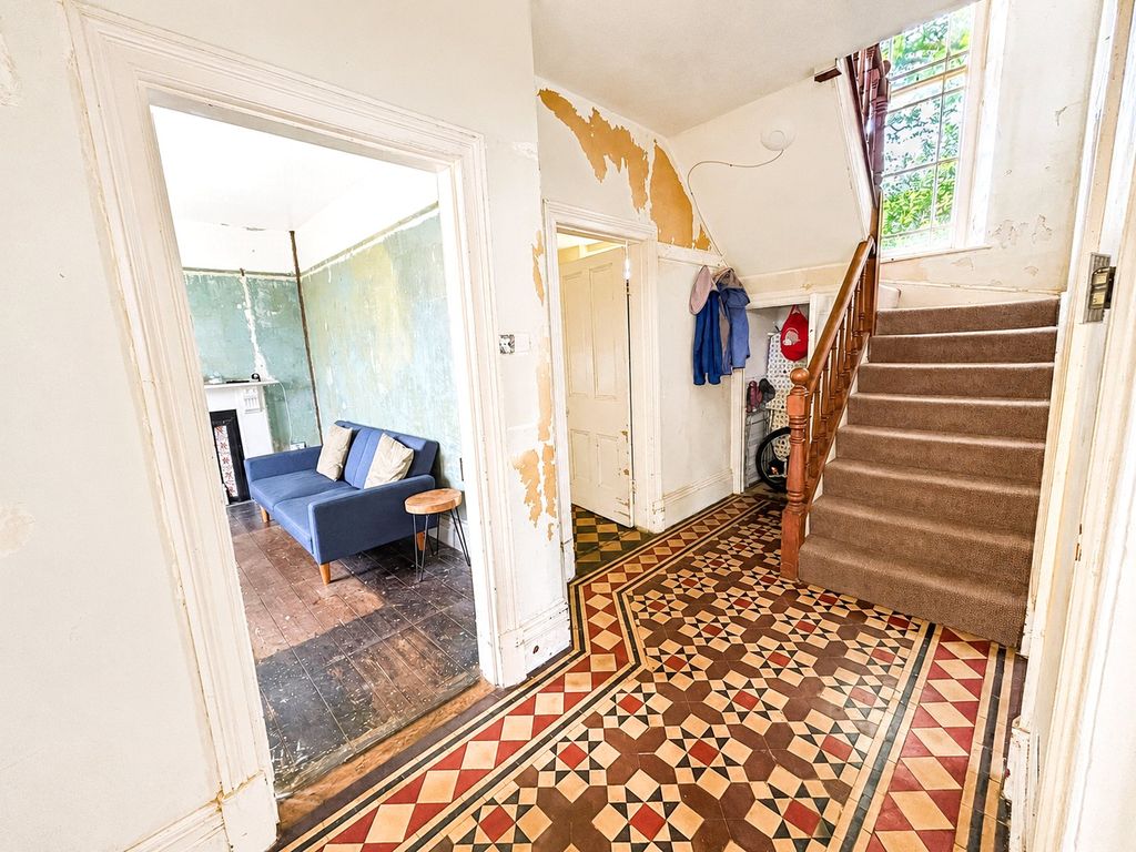 Property photo 2 of 25 Picture No. 36