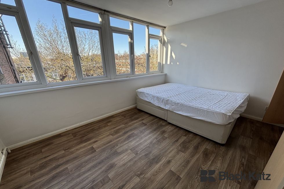 Property photo 2 of 2