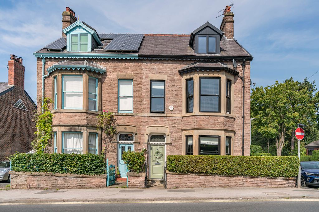 Property photo 1 of 35