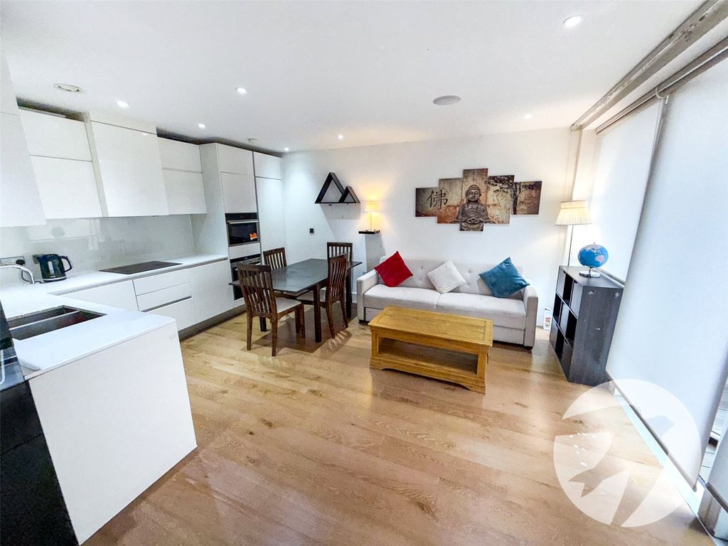 Property photo 1 of 16 Picture No. 10