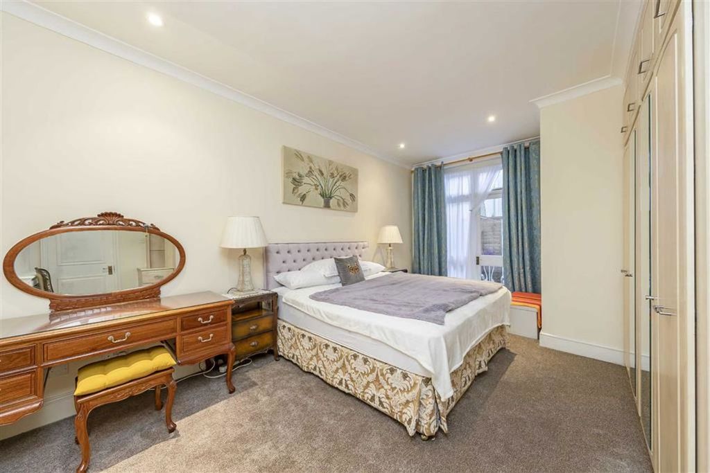 Property photo 3 of 7