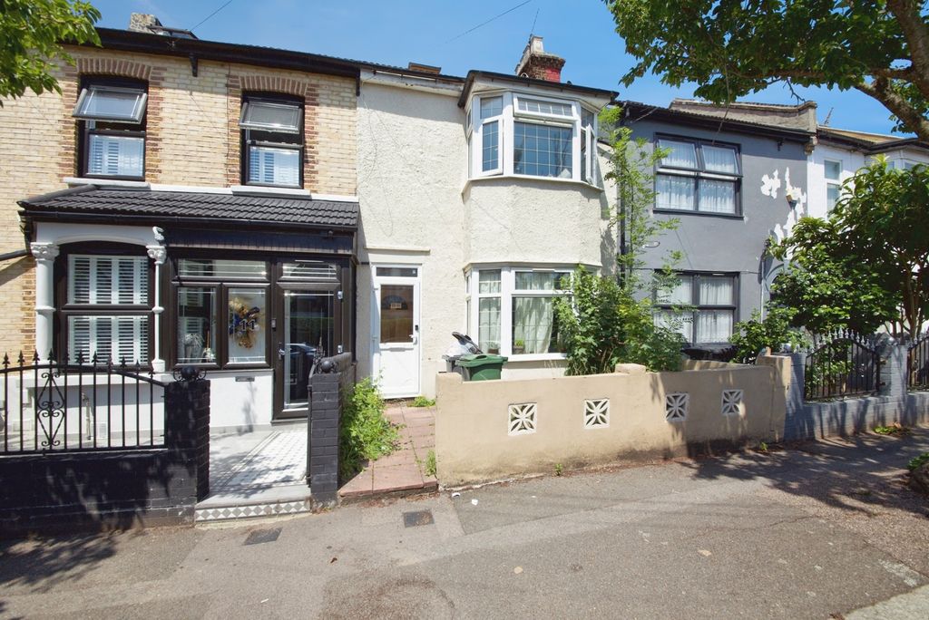 Property photo 1 of 19 Pbox-Img.Jpg