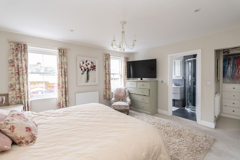 Additional image 17 of 5 bed semi-detached house for saleLonsdale Road, Dorking RH4