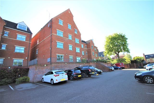 Property photo 2 of 14