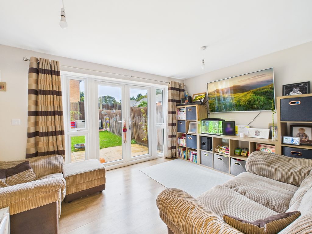 Property photo 3 of 8