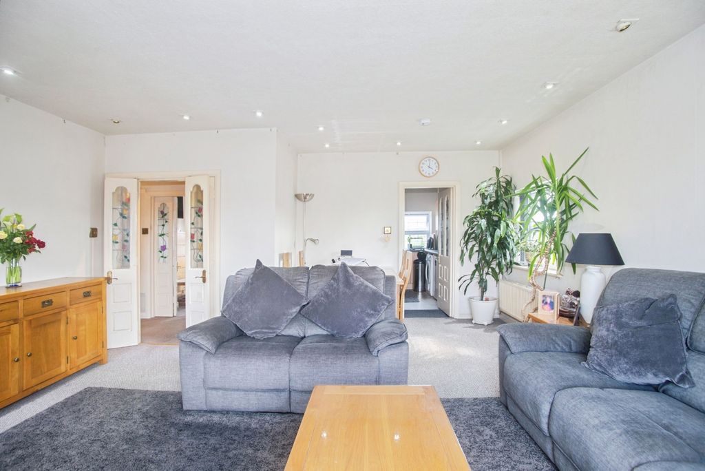 Property photo 2 of 13 Pbox-Img.Jpg