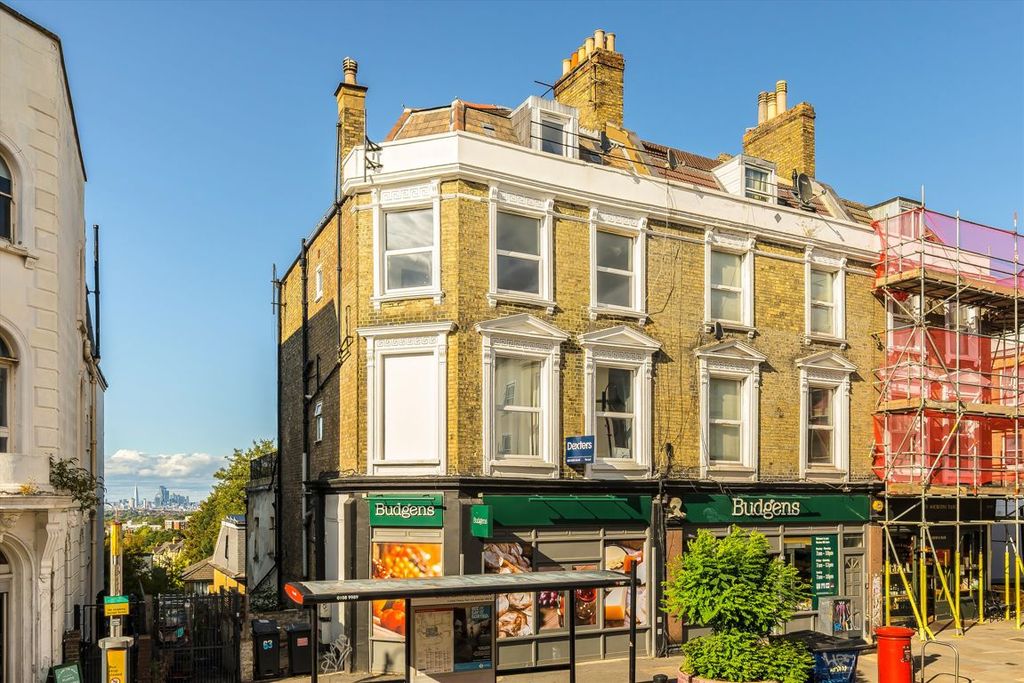 Property photo 1 of 2