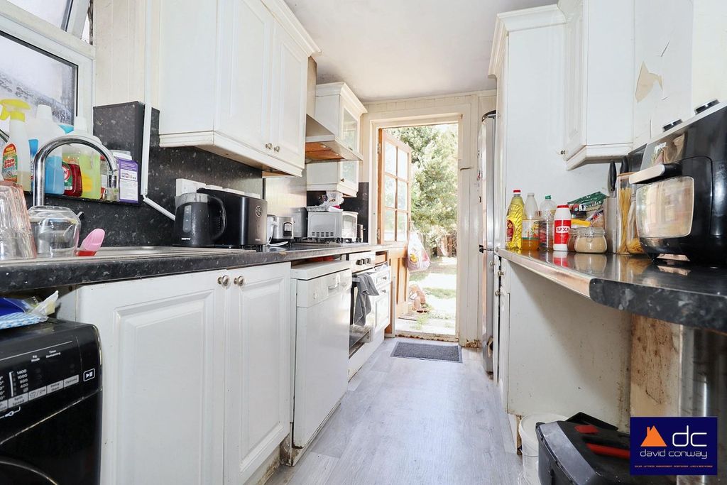 Property photo 2 of 14 Img_6392.Jpg