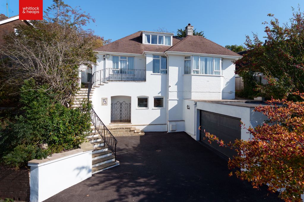 Property photo 1 of 30