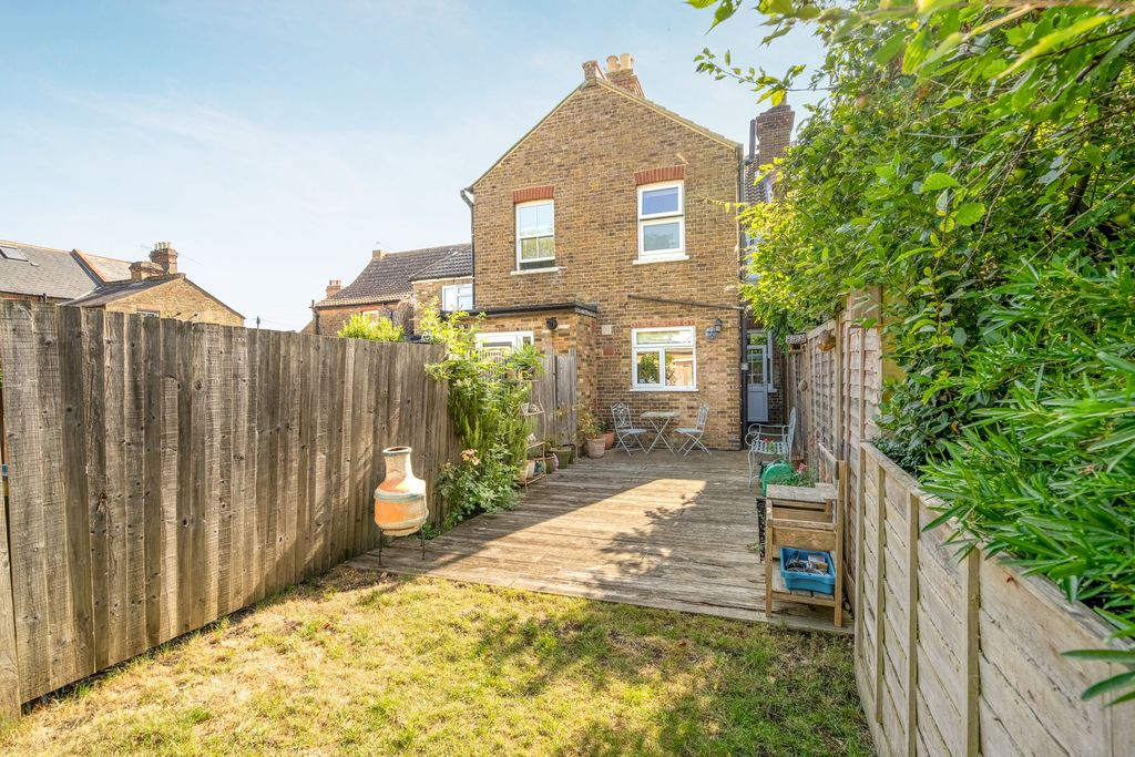 Additional image 9 of 3 bed property for saleBourne Avenue, Windsor SL4