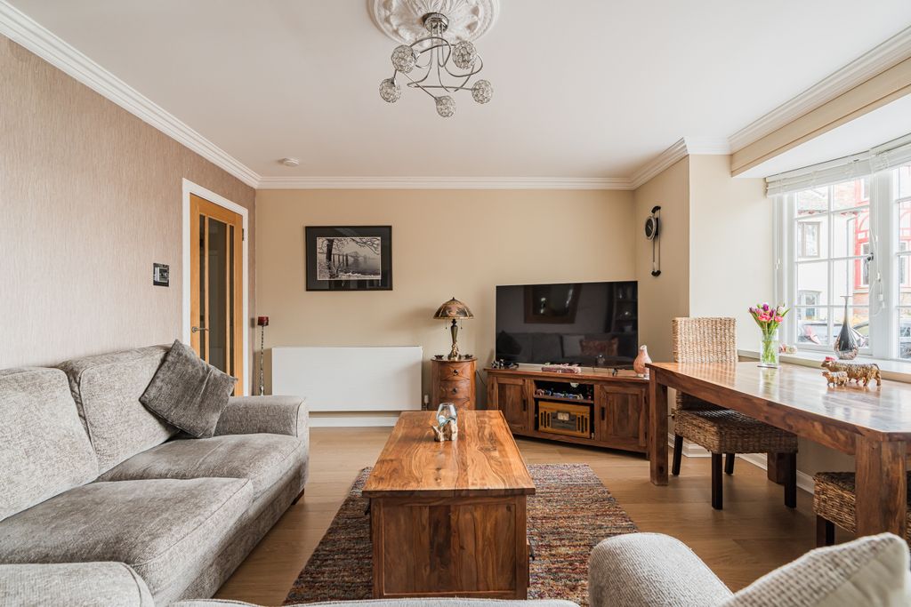 Property photo 3 of 21 Property Image 3