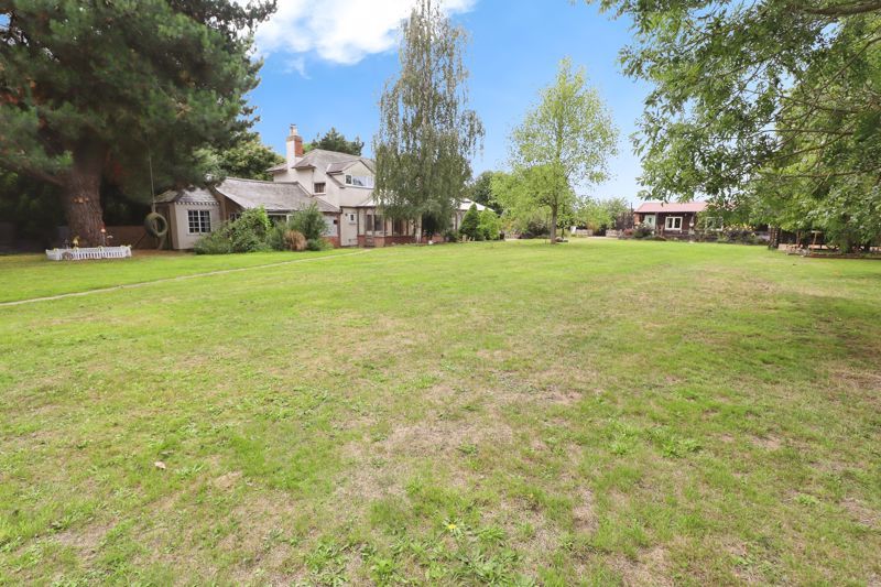 Property photo 2 of 47 Harwich Road