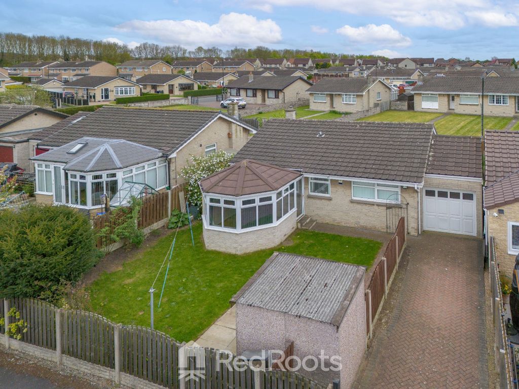 Property photo 2 of 18 4071613